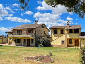 Rustic holiday home in Assisi with swimming pool